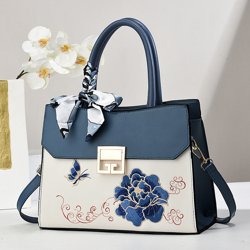 Luxury Bags Trend 2025 - Women bag hander bag for women