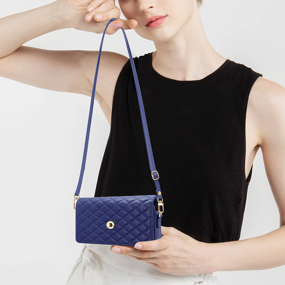 Compatible With Galaxy Z Fold  - Luxurious Bag review and price